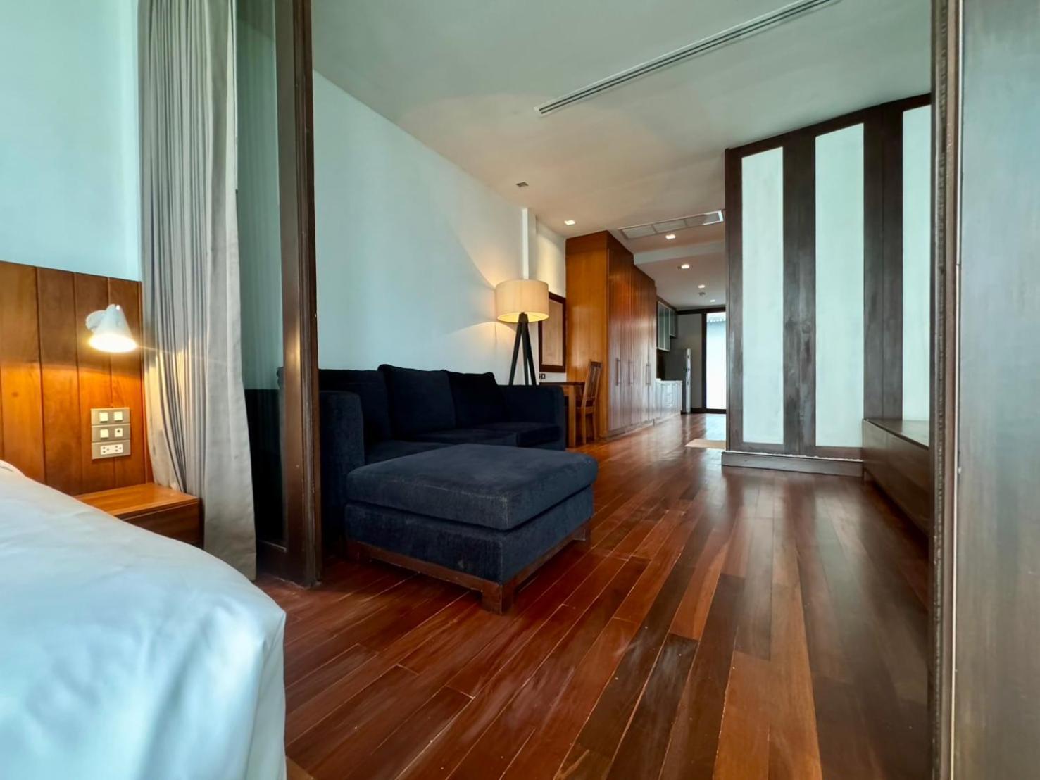 Wish Inn Silom - วิช อินน์ สีลม X Bangkok Zewnętrze zdjęcie