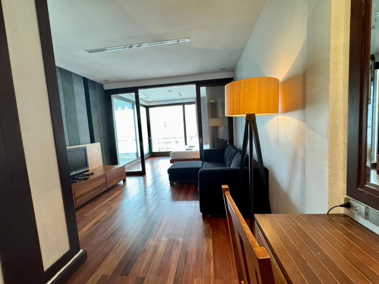Wish Inn Silom - วิช อินน์ สีลม X Bangkok Zewnętrze zdjęcie