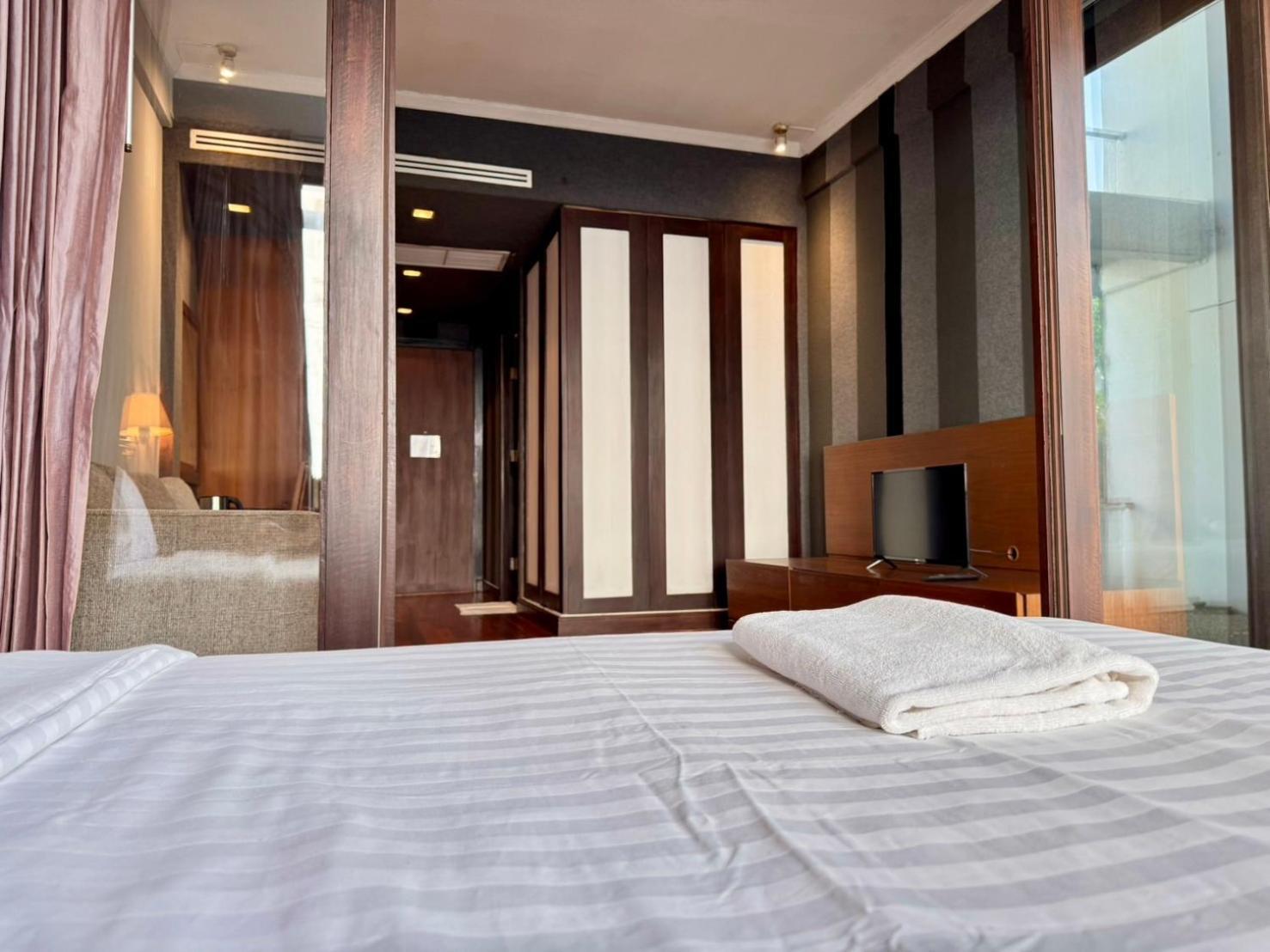 Wish Inn Silom - วิช อินน์ สีลม X Bangkok Zewnętrze zdjęcie