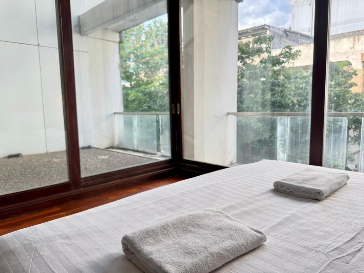 Wish Inn Silom - วิช อินน์ สีลม X Bangkok Zewnętrze zdjęcie