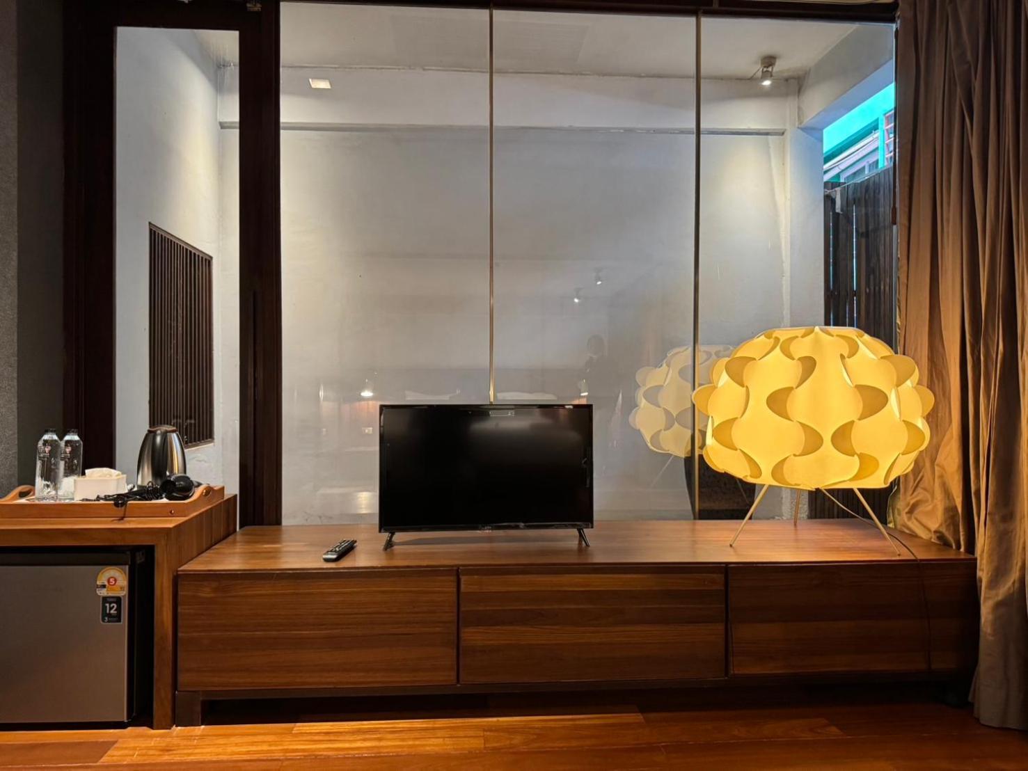 Wish Inn Silom - วิช อินน์ สีลม X Bangkok Zewnętrze zdjęcie